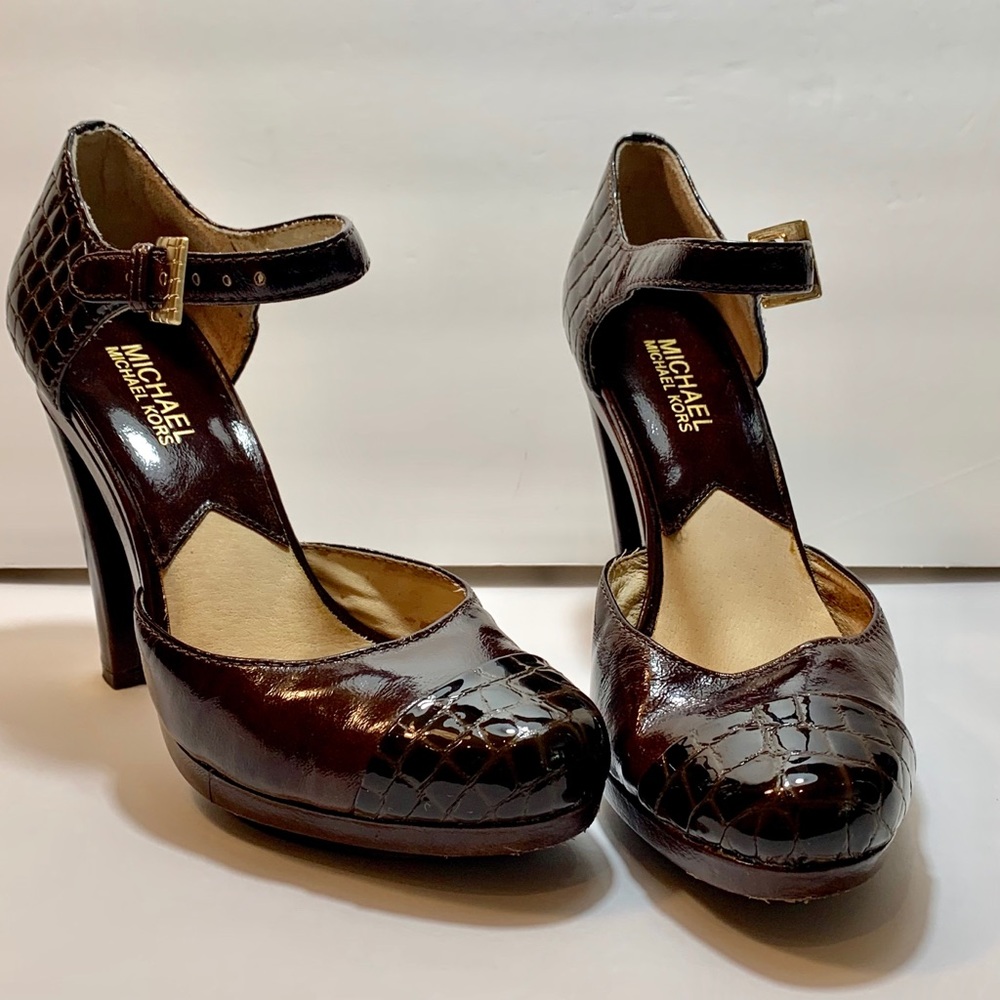 MK strap two tone brown size 8M